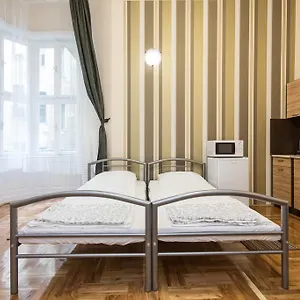 Riverside Будапешт