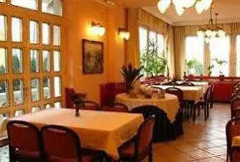 Hotel Happy Apartments Budapest 3*,