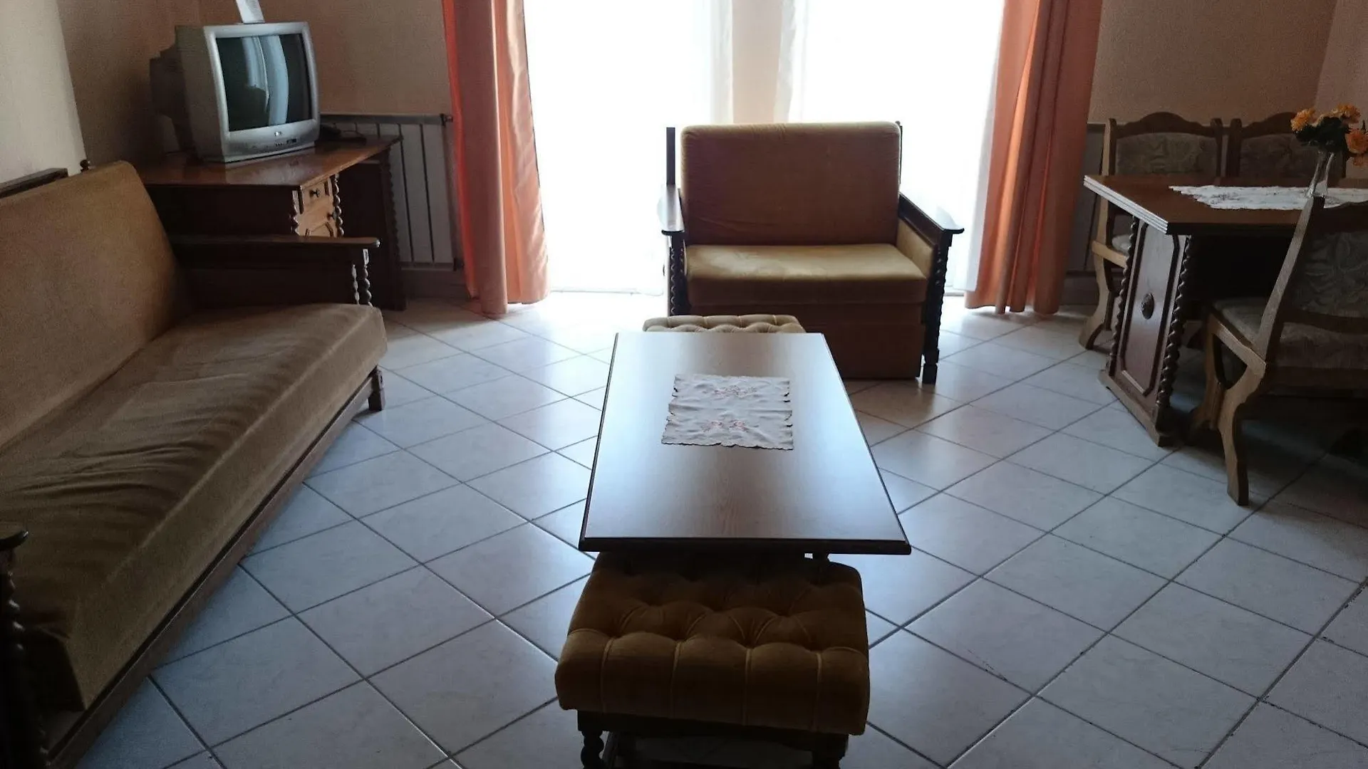 Hotel Happy Apartments Budapest 3*,  Ungheria